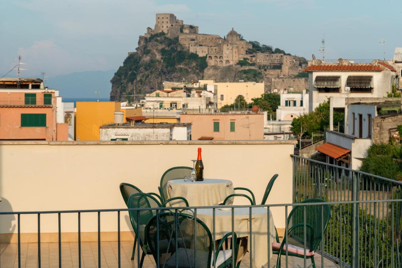 Villa Dei Sogni - Aparthotel Ischia Ponte エクステリア 写真
