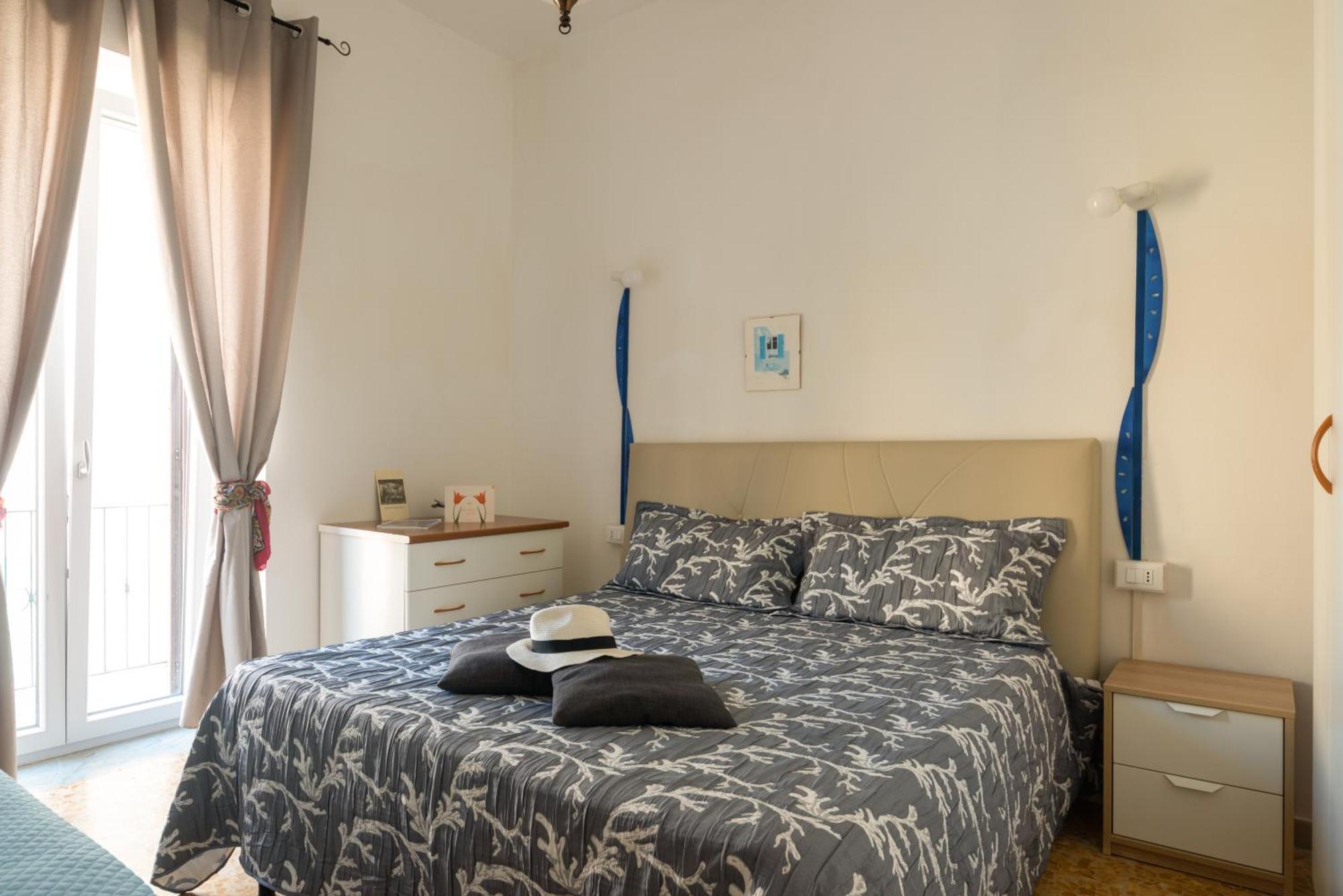 Villa Dei Sogni - Aparthotel Ischia Ponte エクステリア 写真