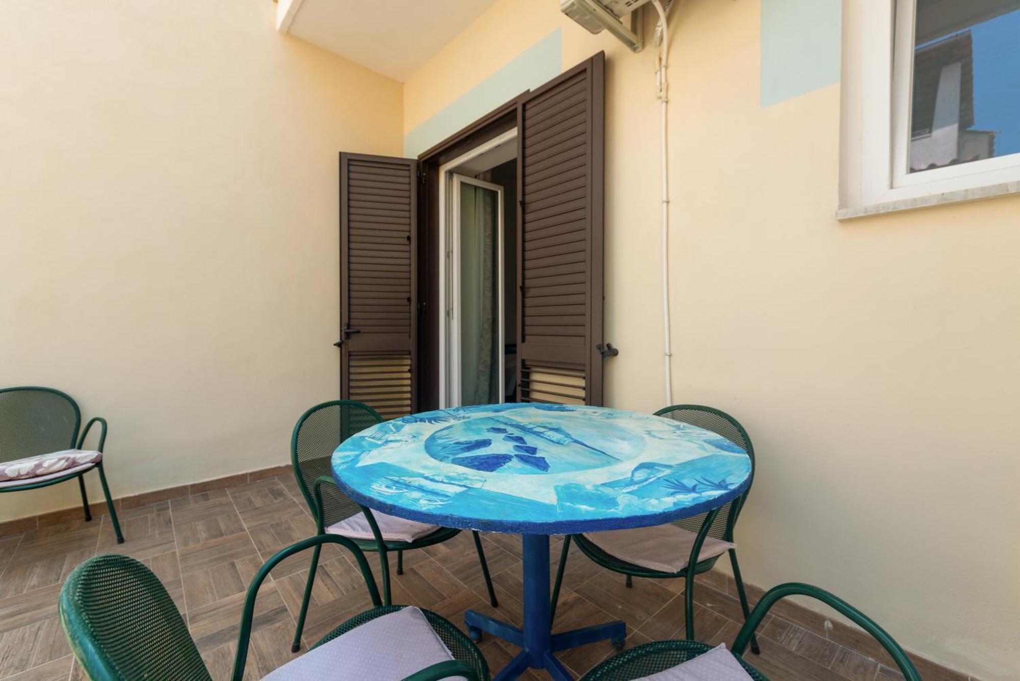 Villa Dei Sogni - Aparthotel Ischia Ponte エクステリア 写真