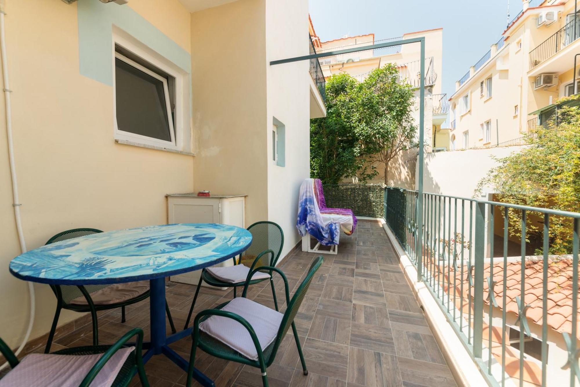 Villa Dei Sogni - Aparthotel Ischia Ponte エクステリア 写真