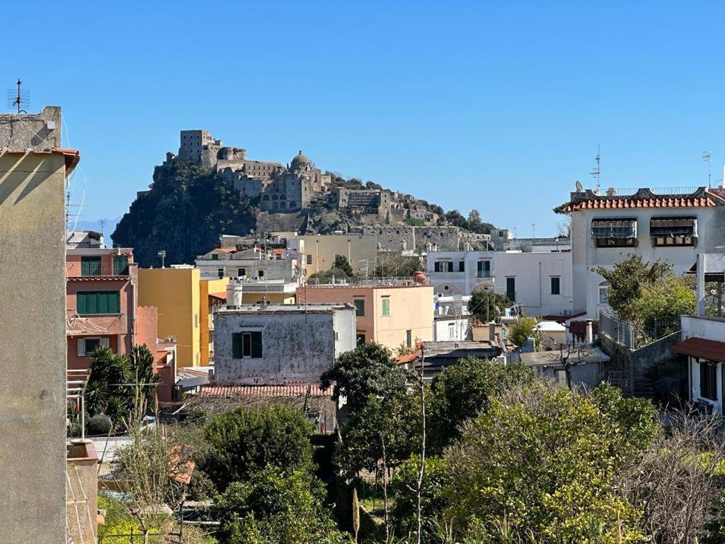 Villa Dei Sogni - Aparthotel Ischia Ponte エクステリア 写真